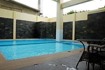 Tancor 3 Residential Suites Cebu Εξωτερικό φωτογραφία